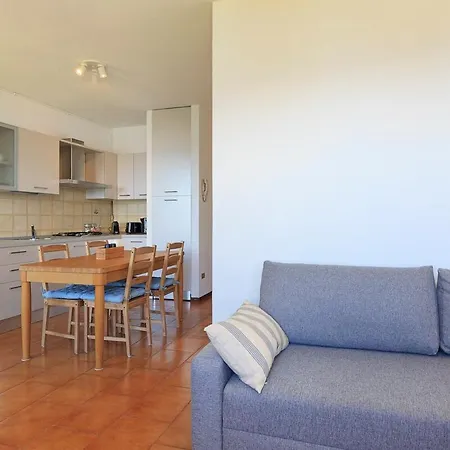 Apartment Sereno - By Impero House